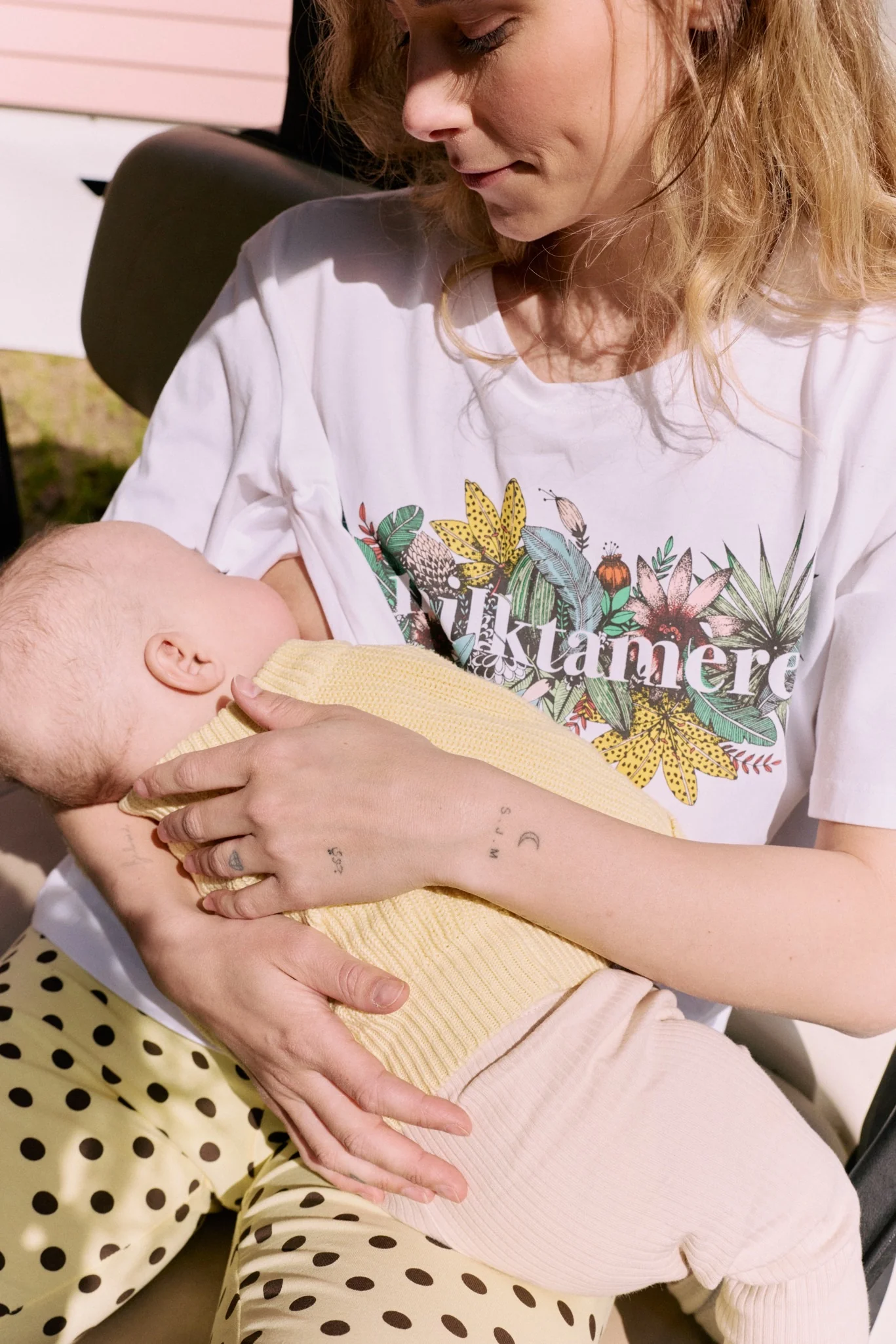 Milktamère Breastfeeding T-shirt - Image 3
