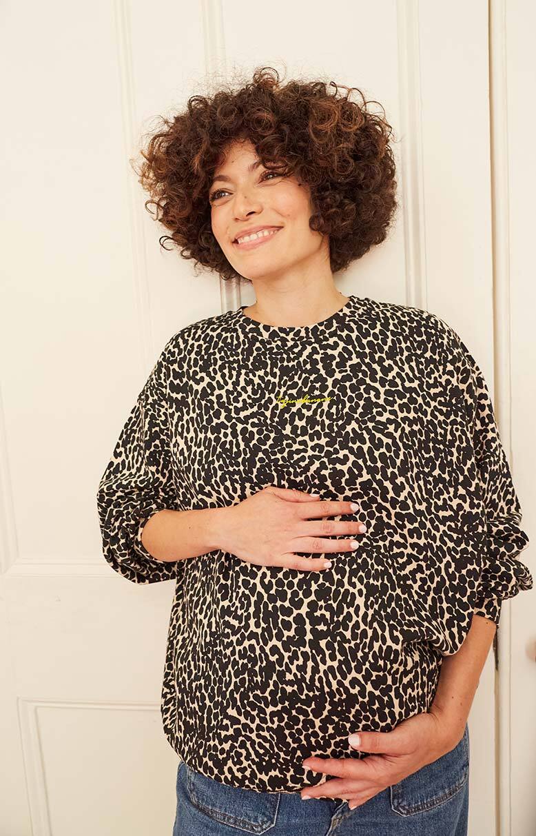 Leo Pregnancy Sweatshirt - Image 3