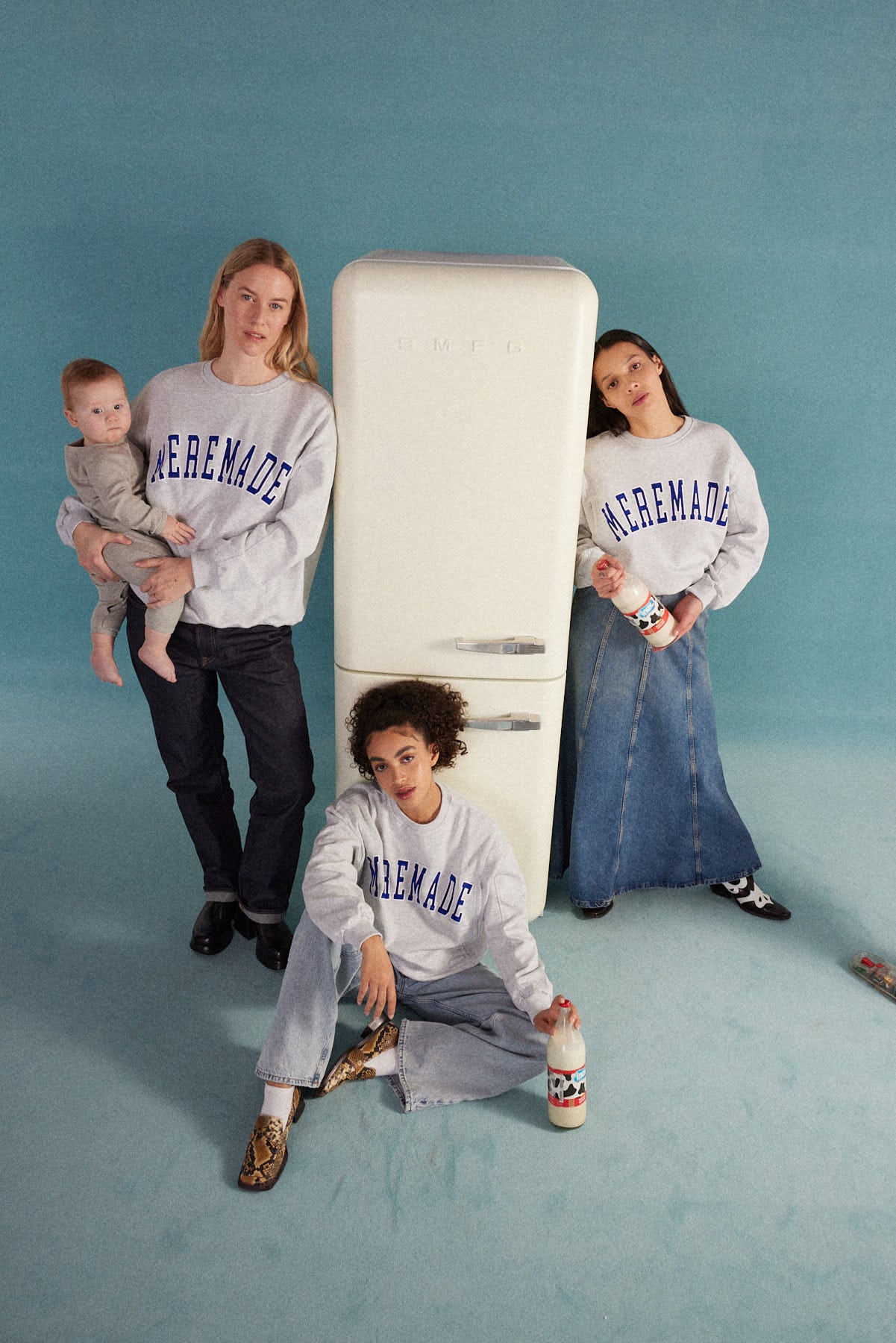 Grey Mère-made Breastfeeding Sweatshirt  - Image 4