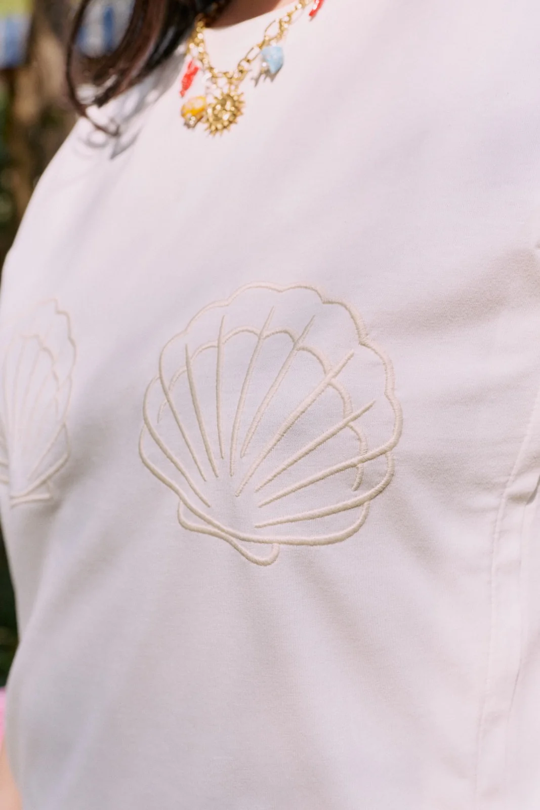 Seashell Breastfeeding T-shirt - Image 4